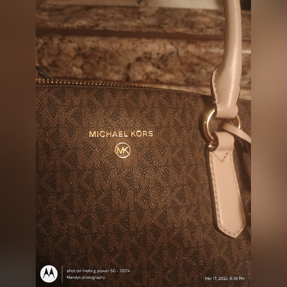 Michael Kors Medium Logo Convertible Crossbody Bag Authentic With Tags Euc - Picture 12 of 15